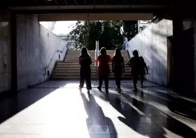ΕΛΣΤΑΤ: Στο 7,9% υποχώρησε η ανεργία τον Μάιο