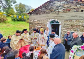 Η εορτή της Ζωοδόχου Πηγής στη Γρατινή – ΕΙΚΟΝΕΣ