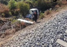 Σουφλί: Τροχαίο μεταξύ διερχόμενου τρένου και μικρού φορτηγού