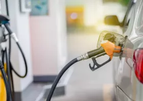 Προ των πυλών νέο Fuel Pass - Τι συζητείται στο Μέγαρο Μαξίμου και στο οικονομικό επιτελείο
