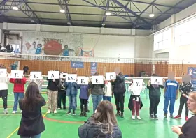 Η φωνή των μαθητών του 1ου ΓΕΛ Κομοτηνής διεκδικεί διάκριση σε πανελλήνιο διαγωνισμό