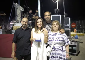 Η Γιώτα Γρίβα ξεσήκωσε τον κόσμο στο πανηγύρι του Πόρτο Λάγους
