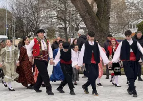 2η Γυμνασιάδα Παραδοσιακών Χορών στην Κομοτηνή – ΒΙΝΤΕΟ