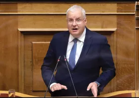 Φάουλ Ιλχάν Αχμέτ: Ζητάει εξετάσεις διπλώματος στα τουρκικά – Ξεκάθαρο «όχι» του Υπουργείου Μεταφορών