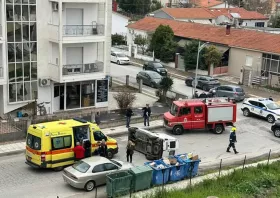 Ξανά ατύχημα στη διασταύρωση Θάσου – Κουρτίδη, τούμπαρε φορτηγάκι – ΒΙΝΤΕΟ
