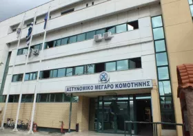 Κομοτηνή: Πωλούσε υαλοκαθαριστήρες χωρίς άδεια, κατέληξε στο Τμήμα