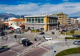 Κλείνει η οδός Ορφέως για οχήματα παραμονές Χριστουγέννων