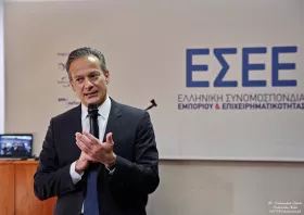 ΕΣΕΕ: Οι καθυστερήσεις στα τελωνεία πλήττουν επιχειρήσεις και καταναλωτές