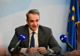 Κ. Μητσοτάκης: Έχει έρθει η ώρα να αναθεωρηθεί το άρθρο 103 για τη μονιμότητα στο Δημόσιο