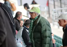 Ο «Μπέμπης» που ζει και αναπνέει για τον Πανθρακικό
