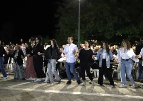 Παραδημή: Πλήθος κόσμου γλέντησε στο μεγάλο παραδοσιακό πανηγύρι