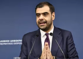Ο Παύλος Μαρινάκης δεν αποκλείει την ένταξη της Ελλάδας στην πυρηνική ομπρέλα της Γαλλίας