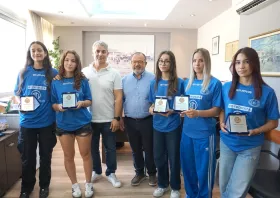 Ονόματα: Πέντε αθλήτριες Taekwondo  βράβευσε ο Γιάννης Γκαράνης