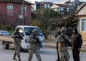 Κωνσταντινούπολη: Επίθεση με πυροβολισμούς στο προξενείο του Ισραήλ – Τρεις νεκροί, δύο τραυματίες