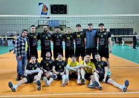Βόλεϊ Ανδρών: Καθαρή νίκη της ΑΕ Κομοτηνής στην Ορεστιάδα και τώρα βλέπει Play Off