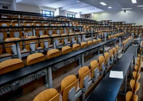 Πανελλήνιες: Εγγραφές  επιτυχόντων στις 30 Σχολές της Δημόσιας  Υπηρεσίας Απασχόλησης