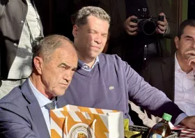 Μαρώνεια: Χωρίς… παράπονα το καλωσόρισμα Απόστολου Ιωάννου στον πρωθυπουργό