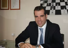 Νέος υπουργός Μετανάστευσης & Ασύλου ο Θάνος Πλεύρης