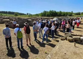 «Ακολουθώντας  τα βήματα  του Άβδηρου…»