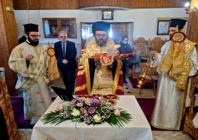 Υποδοχή τεμαχίου λειψάνου του Αγίου Νεκταρίου στο Λοφάριο