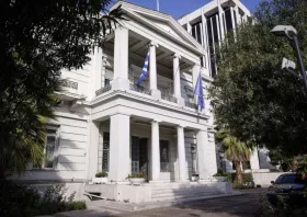 ΥΠΕΞ: Καμία συμμετοχή της Ελλάδας σε επιχειρήσεις κατά του Ιράν