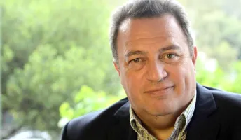 Κοσμήτορας της Νομικής Σχολής του Ευρωπαϊκού Πανεπιστημίου Κύπρου ο Ευριπίδης Στυλιανίδης-cover