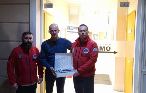 Σύγχρονο εξοπλισμό δώρισε το φροντιστήριο Πολυδύναμο στην Ελληνική Ομάδα Διάσωσης Ροδόπης Σύγχρονο εξοπλισμό δώρισε το φροντιστήριο Πολυδύναμο στην Ελληνική Ομάδα Διάσωσης Ροδόπης