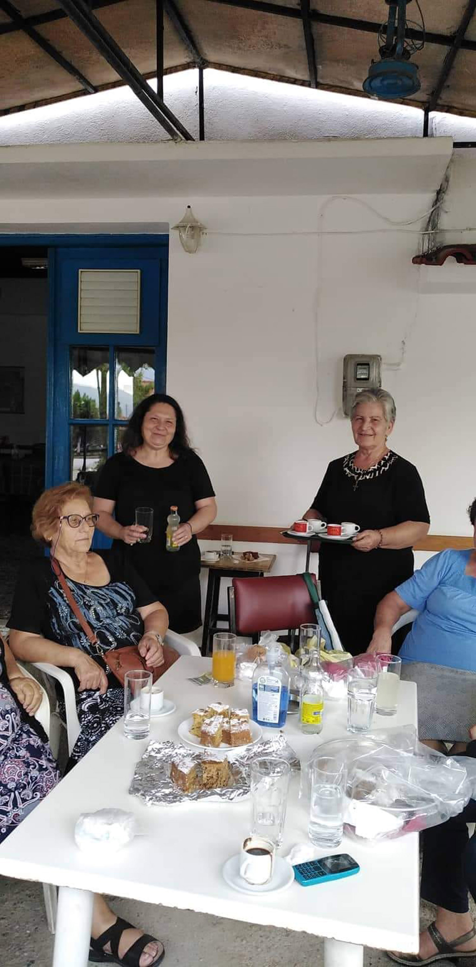 Το τέλος των παραδοσιακών καφενείων στα χωριά της Θράκης