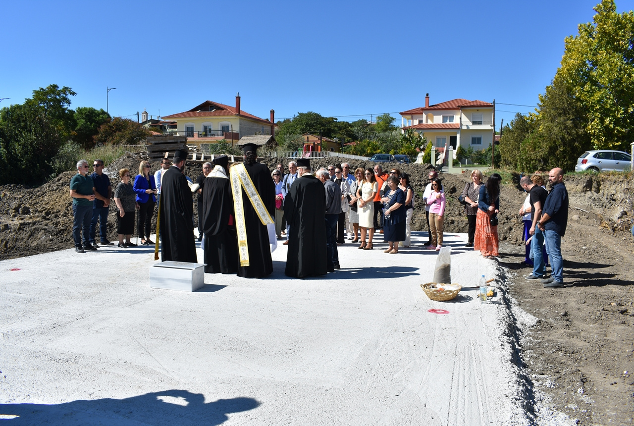 Θεμελιώθηκε ο νεοαναγειρόμενος ναός Αγίας Αικατερίνης Μεσοχωρίου